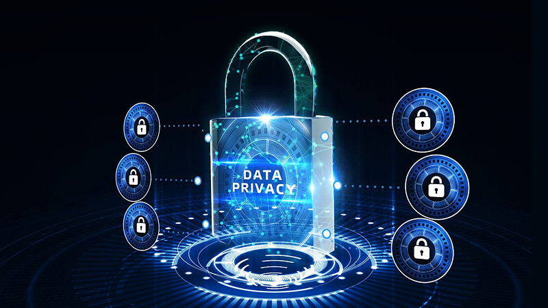 Enkripsi 256-bit dan firewall berlapis menjaga data sensitif.
